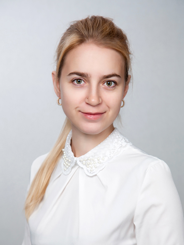 Елеонович Алёна Геннадьевна.